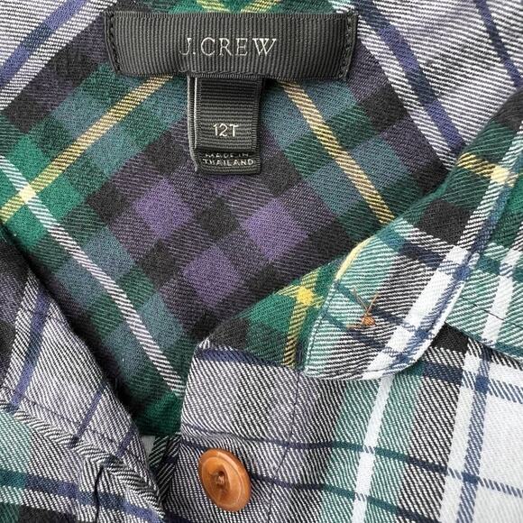J. CREW women’s size 12 T, button-down flannel shirt with chest pockets - Picture 6 of 6